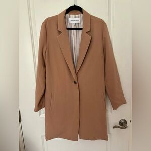 cupcakes and cashmere lightweight coat